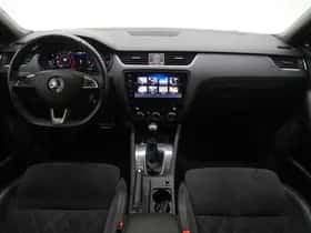 Škoda Octavia (2018) thumbnail 5
