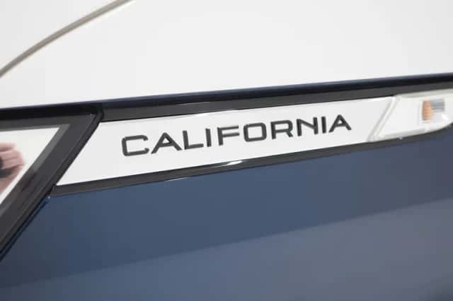 Volkswagen California (2020) thumbnail 20