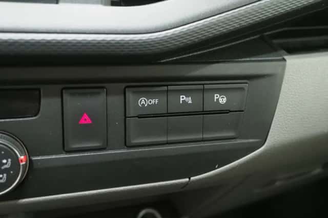 Volkswagen California (2020) thumbnail 39