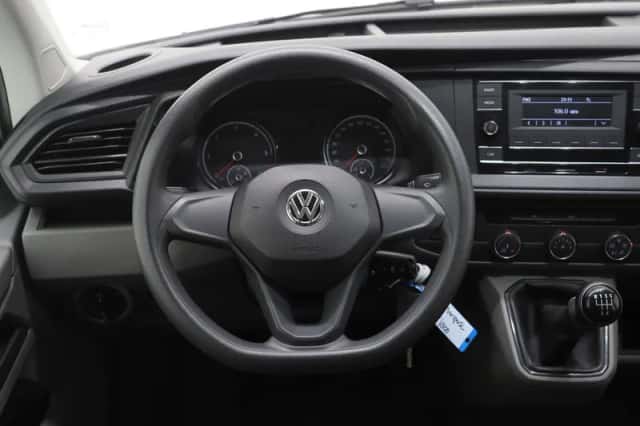 Volkswagen California (2020) thumbnail 44