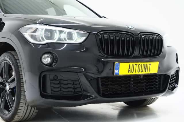 BMW X1 (2019) thumbnail 12