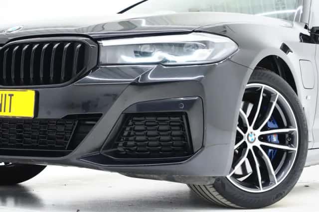 BMW 5-Serie (2021) thumbnail 6