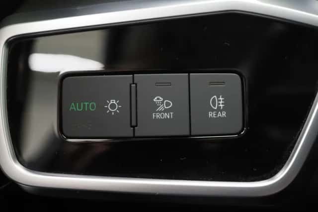 Audi A6 (2021) thumbnail 18