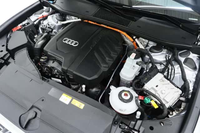 Audi A6 (2021) thumbnail 7