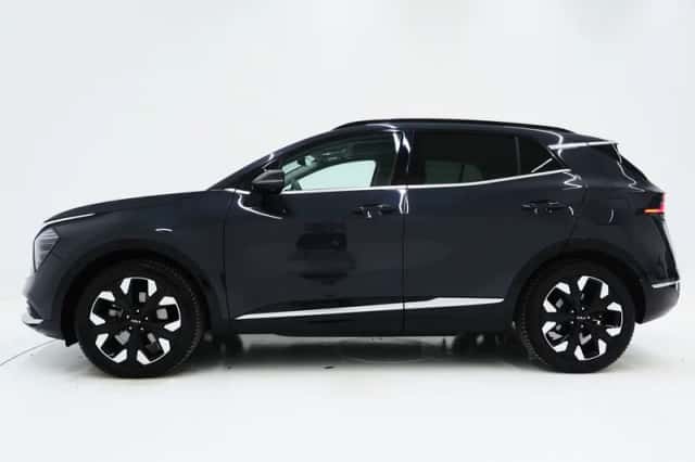 Kia Sportage (2023) thumbnail 2