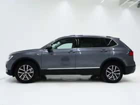Volkswagen Tiguan (2019) thumbnail 2