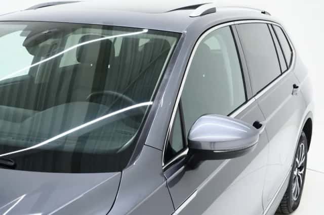 Volkswagen Tiguan (2019) thumbnail 13