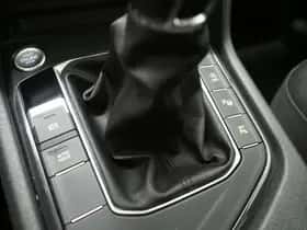 Volkswagen Tiguan (2019) thumbnail 34