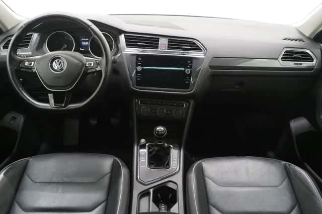 Volkswagen Tiguan (2019) thumbnail 5