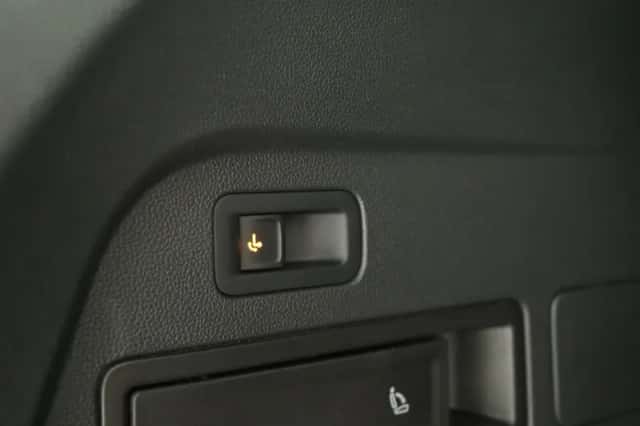 Volkswagen Tiguan (2019) thumbnail 41