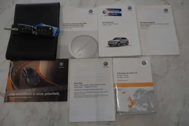 Volkswagen Tiguan (2019) thumbnail 8