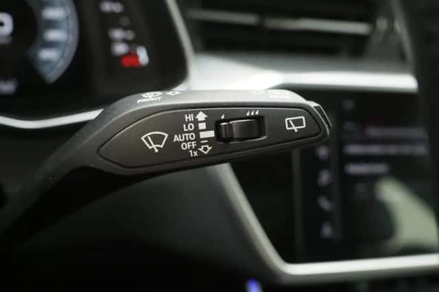 Audi A6 (2022) thumbnail 25