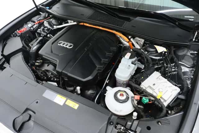 Audi A6 (2022) thumbnail 7