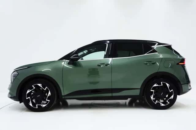 Kia Sportage (2023) thumbnail 2