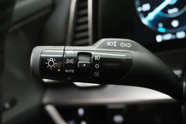 Kia Sportage (2023) thumbnail 23