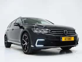 Volkswagen Passat (2021) thumbnail 11