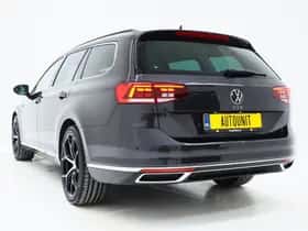Volkswagen Passat (2021) thumbnail 3