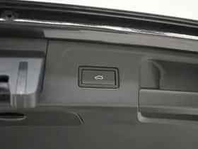 Volkswagen Passat (2021) thumbnail 37