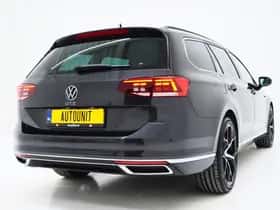 Volkswagen Passat (2021) thumbnail 9