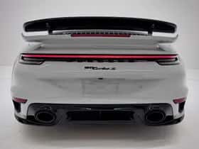 Porsche 911 (2023) thumbnail 3