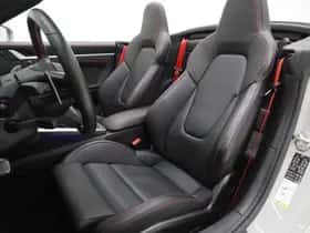 Porsche 911 (2023) thumbnail 25