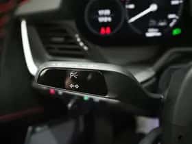 Porsche 911 (2023) thumbnail 33