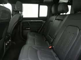Land Rover Defender (2021) thumbnail 32
