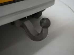 Land Rover Defender (2021) thumbnail 36