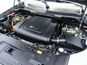 Land Rover Defender (2021) thumbnail 7