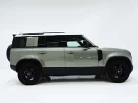 Land Rover Defender (2021) thumbnail 10