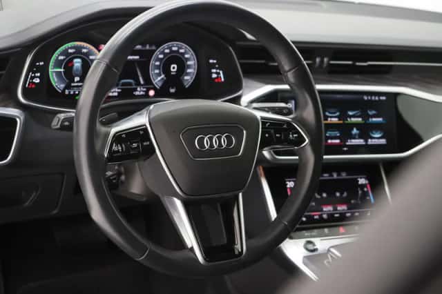 Audi A6 (2022) thumbnail 17