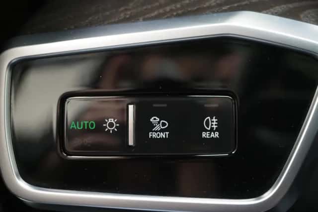 Audi A6 (2022) thumbnail 22