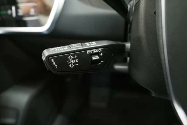Audi A6 (2022) thumbnail 24