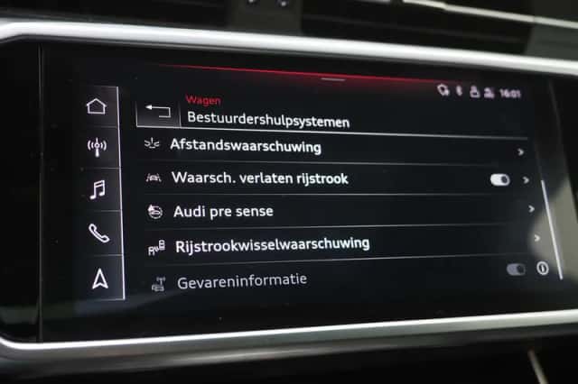 Audi A6 (2022) thumbnail 33