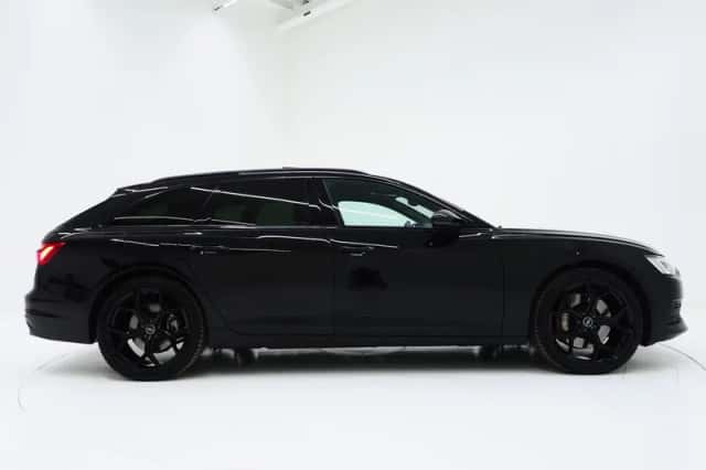 Audi A6 (2022) thumbnail 10