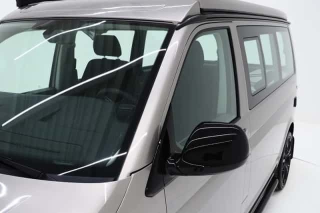 Volkswagen California (2022) thumbnail 16