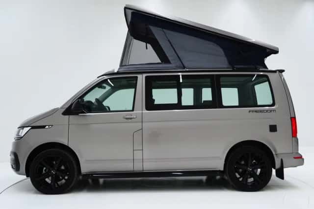 Volkswagen California (2022) thumbnail 3