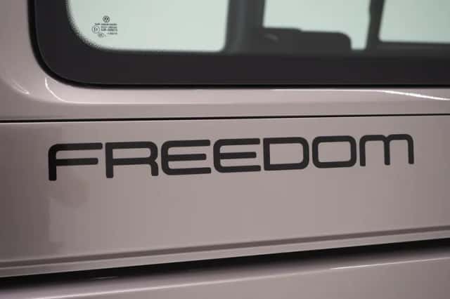 Volkswagen California (2022) thumbnail 21