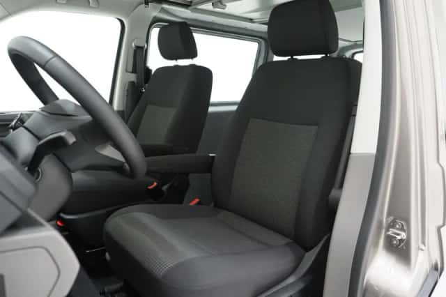 Volkswagen California (2022) thumbnail 30
