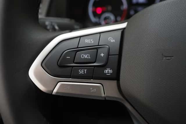 Volkswagen California (2022) thumbnail 34