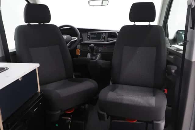 Volkswagen California (2022) thumbnail 64