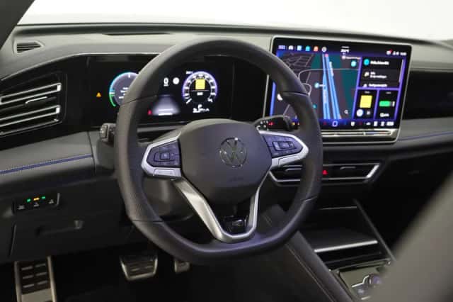 Volkswagen Tiguan (2025) thumbnail 18