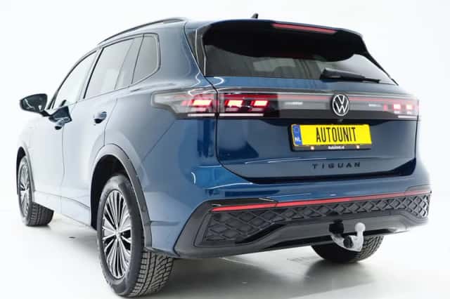 Volkswagen Tiguan (2025) thumbnail 3