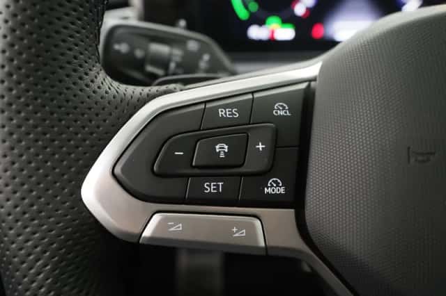 Volkswagen Tiguan (2025) thumbnail 26