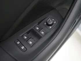 Volkswagen Passat (2024) thumbnail 20
