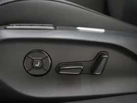 Volkswagen Passat (2024) thumbnail 21