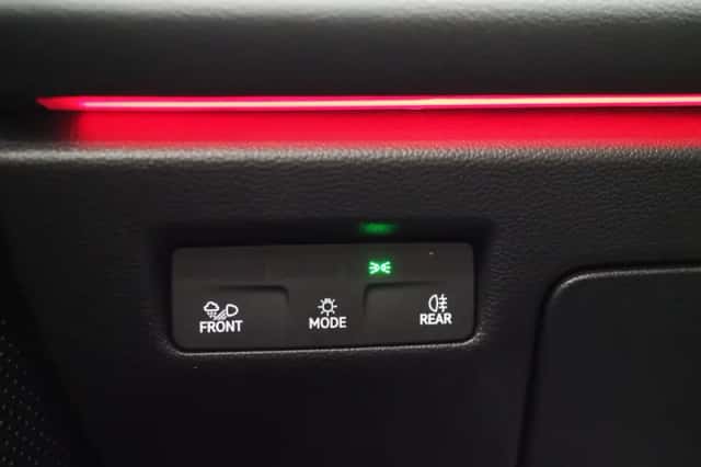 Volkswagen Passat (2024) thumbnail 23