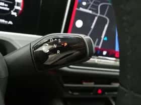 Volkswagen Passat (2024) thumbnail 27
