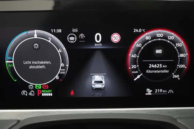 Volkswagen Passat (2024) thumbnail 28