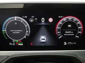 Volkswagen Passat (2024) thumbnail 28